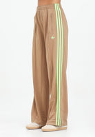 ADIDAS ORIGINALS Pantalone sportivo Adicolor Classic Firebird Loose beige da donna JW1230 . ADIDAS ORIGINALS 