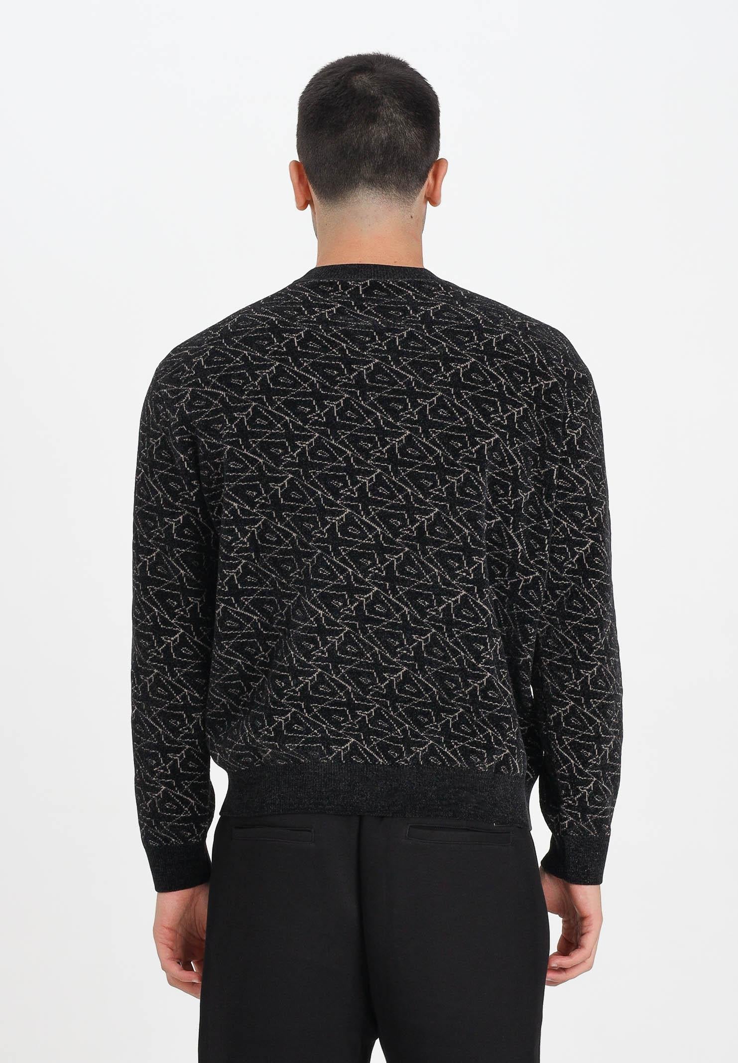 ARMANI EXCHANGE Maglioncino girocollo nero da uomo con logo all-over XM001330AF16916 FC196 ARMANI EXCHANGE 