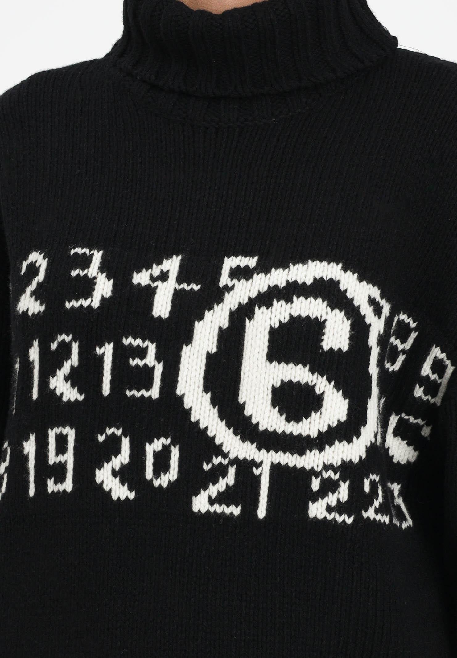 MAISON MARGIELA Abito corto nero per donna e ragazza con maxi logo M60848MM06M M6900 MAISON MARGIELA 