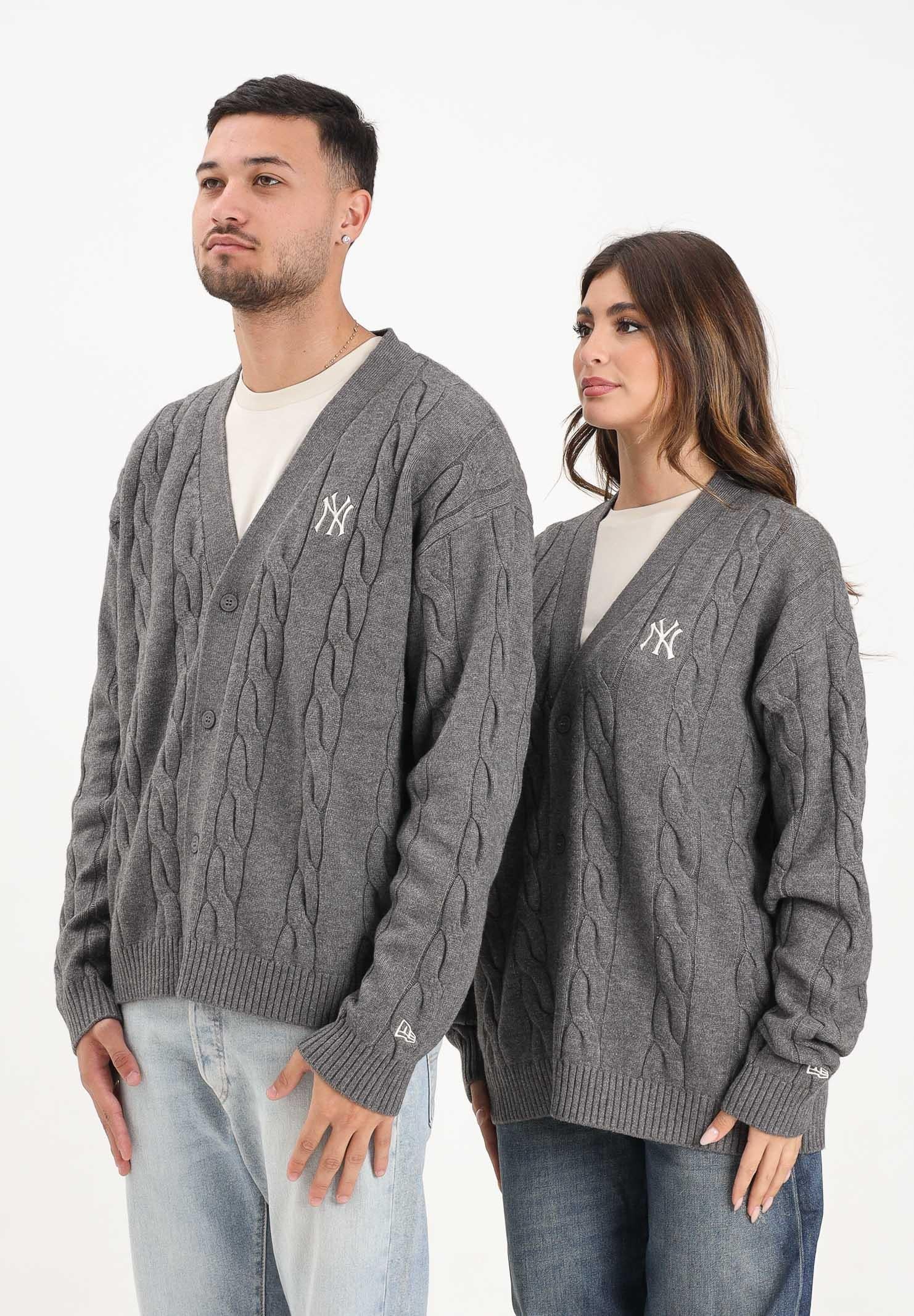 NEW ERA Cardigan New York Yankees MLB grigio per uomo e donna 60758743 . NEW ERA 