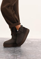 EMU Stivali bassi Stinger Micro Flatform marroni da donna W13082 CHOC EMU 