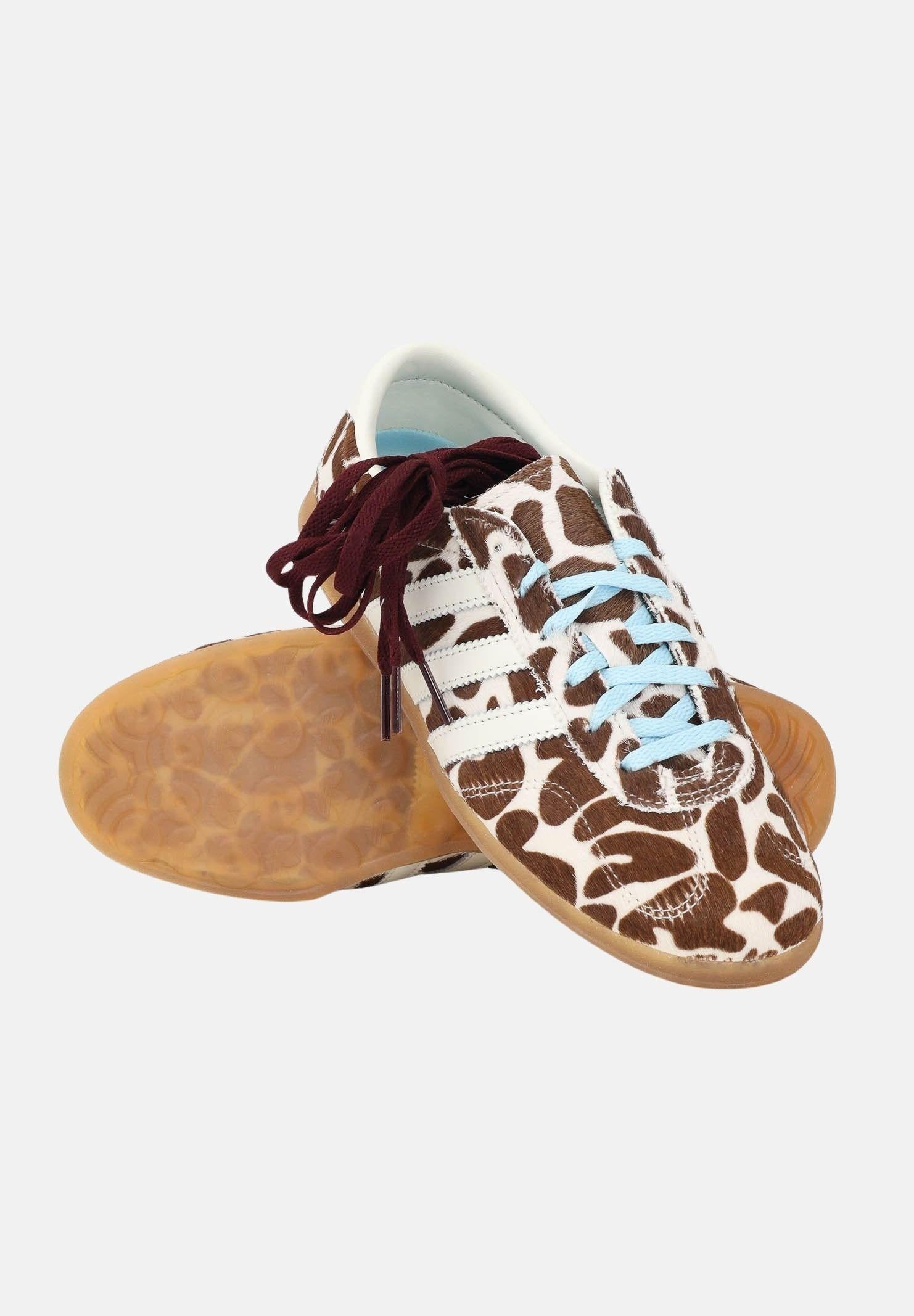 ADIDAS ORIGINALS Sneakers GAZELLE LO PRO panna e marrone da donna con fantasia giraffa KH9013 . ADIDAS ORIGINALS 