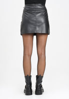 DIESEL Gonna corta nera per donna e ragazze in tessuto spalmato J02367KXB9D K900 DIESEL 