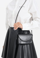 MARNI Pochette nera da donna con logo M01256M00TK 0M922 MARNI 