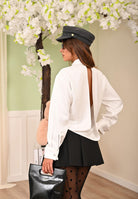 SIMONA CORSELLINI Camicia a manica lunga bianca da donna con fiocco A25CECA10201-C00162 V0300 SIMONA CORSELLINI 