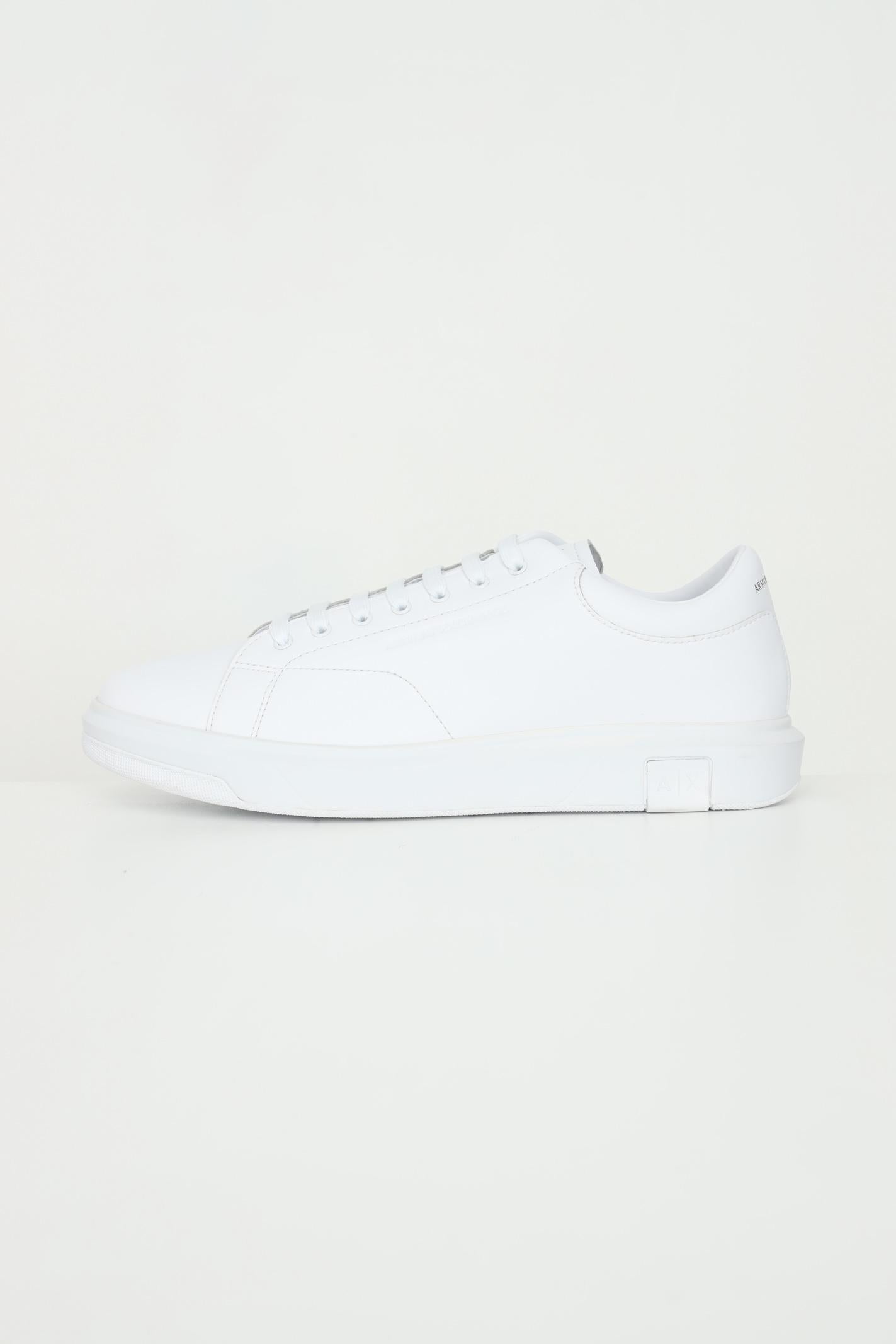 ARMANI EXCHANGE Sneakers bianche da uomo con logo XUX123XV534 00152 ARMANI EXCHANGE 