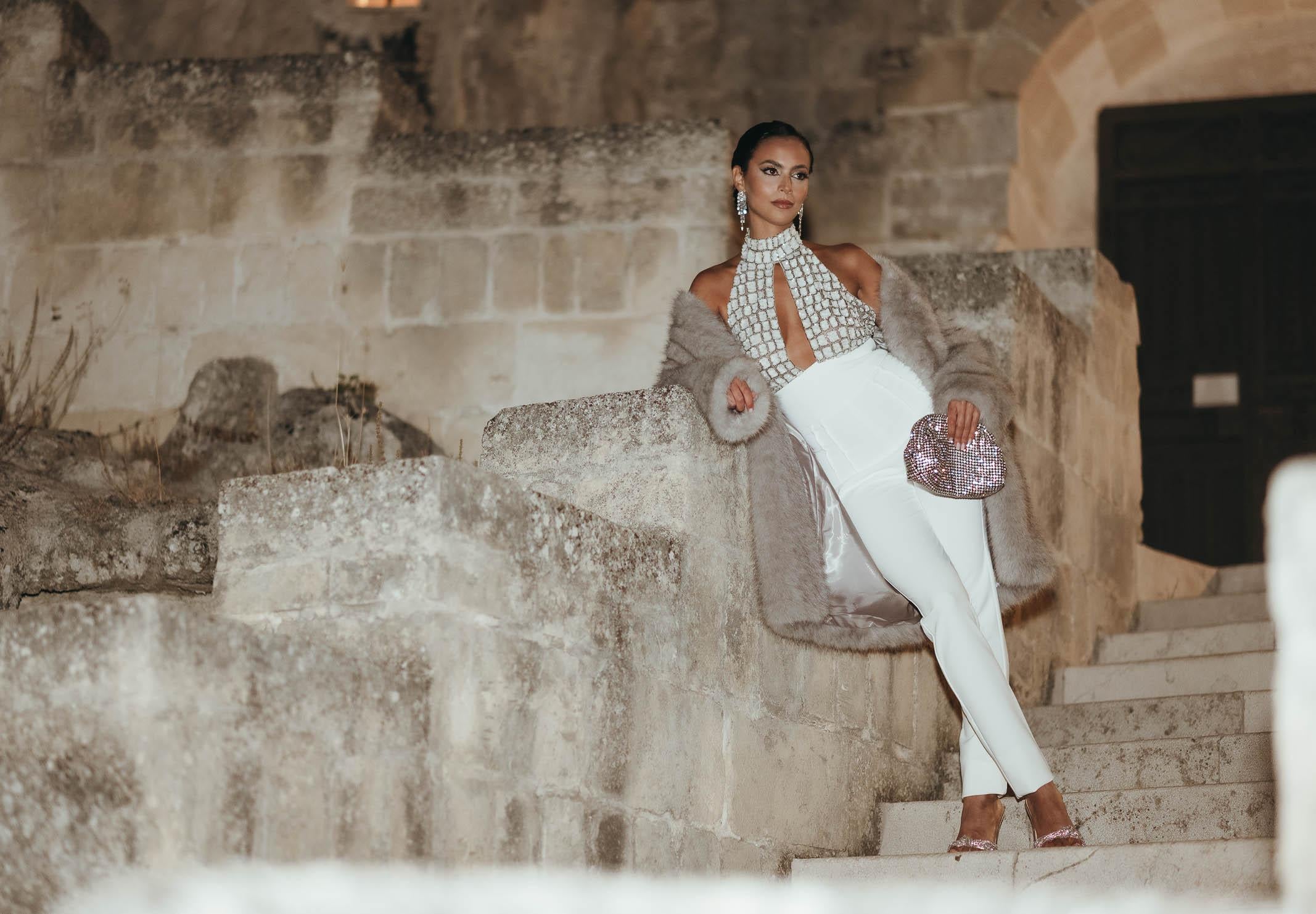 ELISABETTA FRANCHI Tuta bianca da donna con ricami strass TU06257E2 360 ELISABETTA FRANCHI 