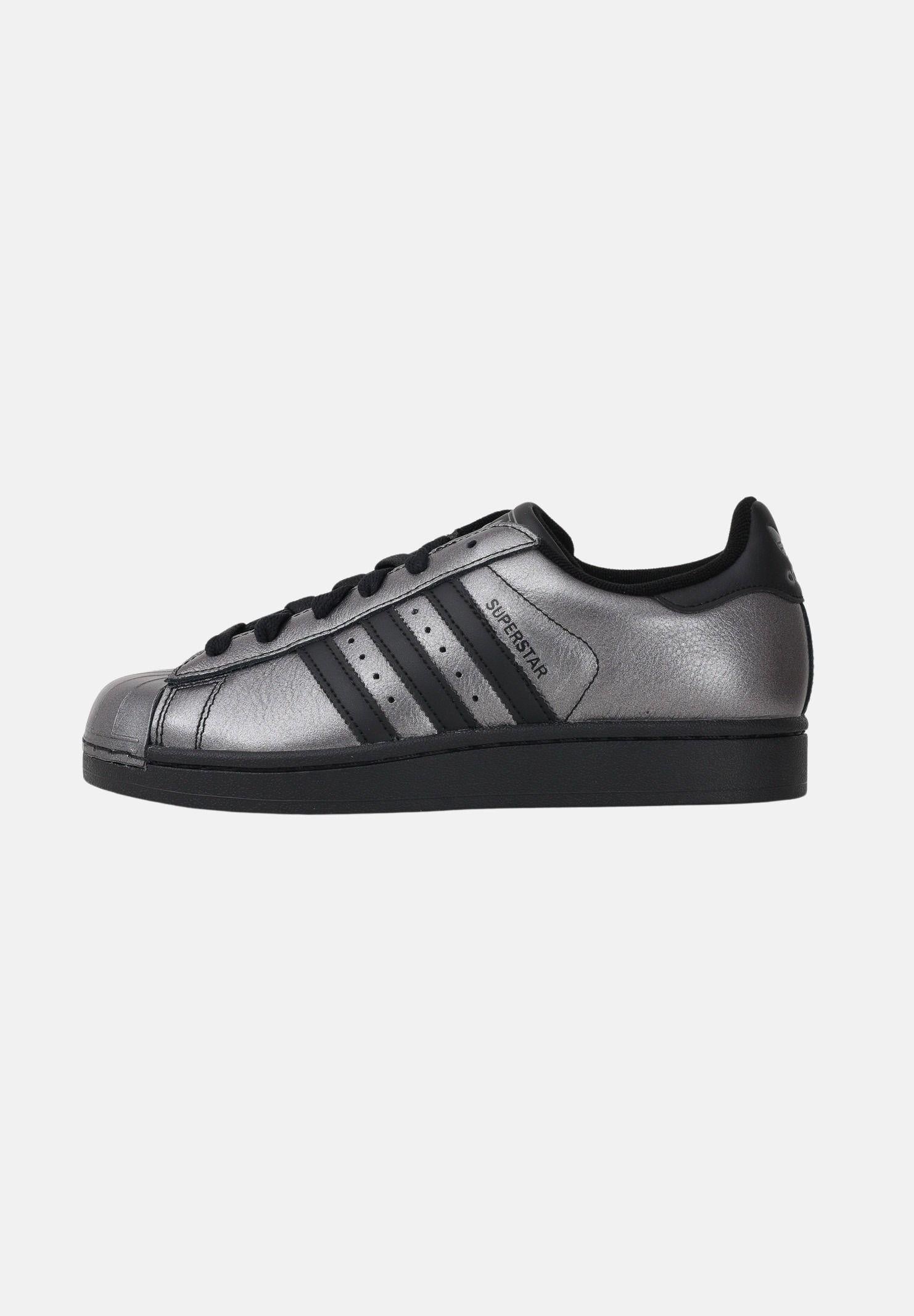 ADIDAS ORIGINALS Sneakers SUPERSTAR II argento e nere per uomo e donna IH1598 . ADIDAS ORIGINALS 