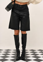 DIESEL Bermuda in denim nero per donna e ragazze con orli a taglio vivo J02351KXBPX K02 DIESEL 