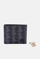 LACOSTE  un portafoglio compatto monogram e un portachiavi in metallo uomo NH4801 H45 LACOSTE 