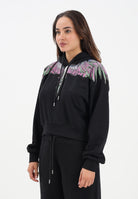 MARCELO BURLON COUNTY OF MILAN Felpa con cappuccio nera da donna rifinita da stampa ali 25ICM30000 NEPI MARCELO BURLON COUNTY OF MILAN 