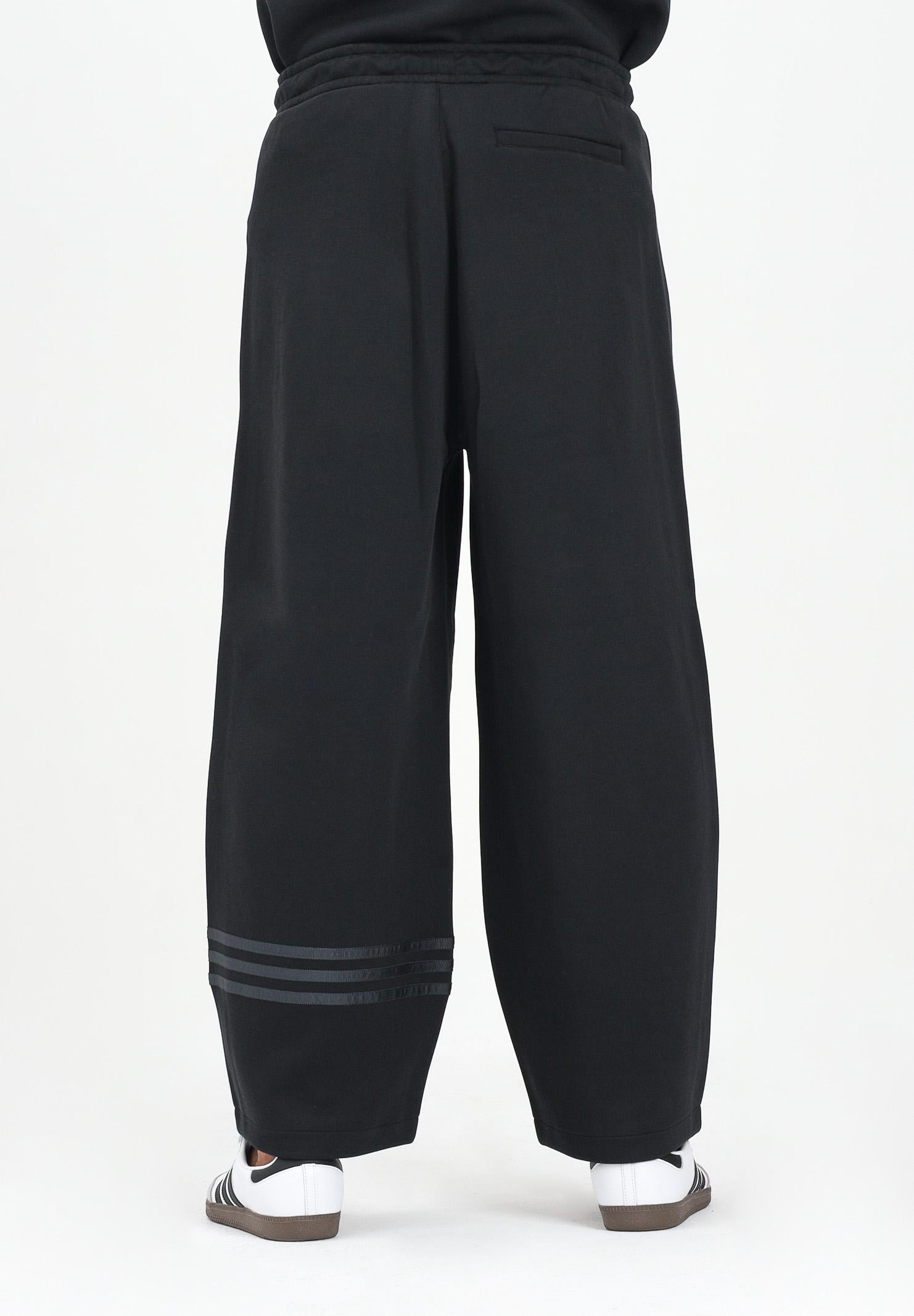 ADIDAS ORIGINALS Pantalone sportivo Neuclassics nero da uomo JW5445 . ADIDAS ORIGINALS 