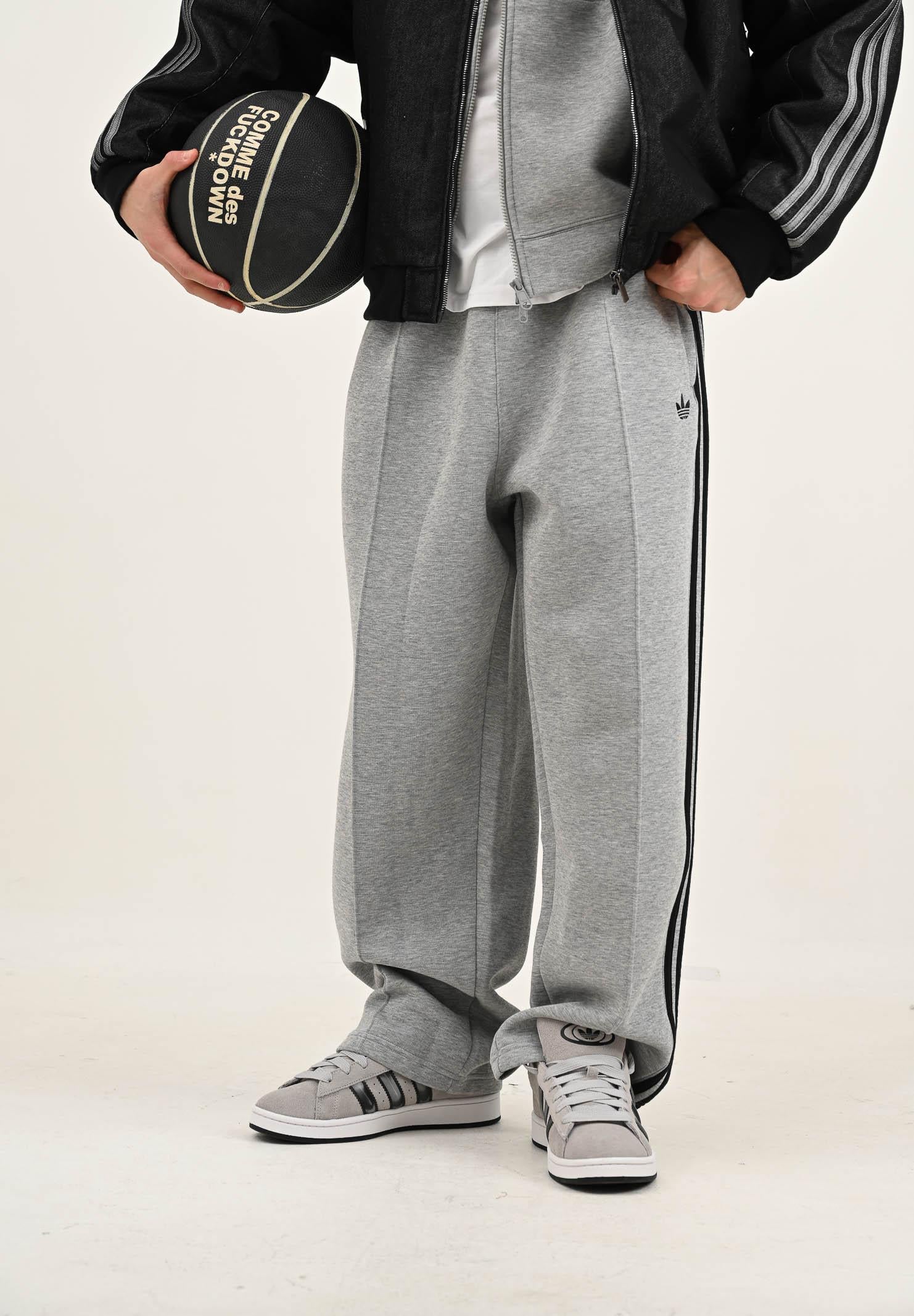 ADIDAS ORIGINALS Pantalone sportivo Adicolor Spacer Baggy grigio da uomo JX1505 . ADIDAS ORIGINALS 