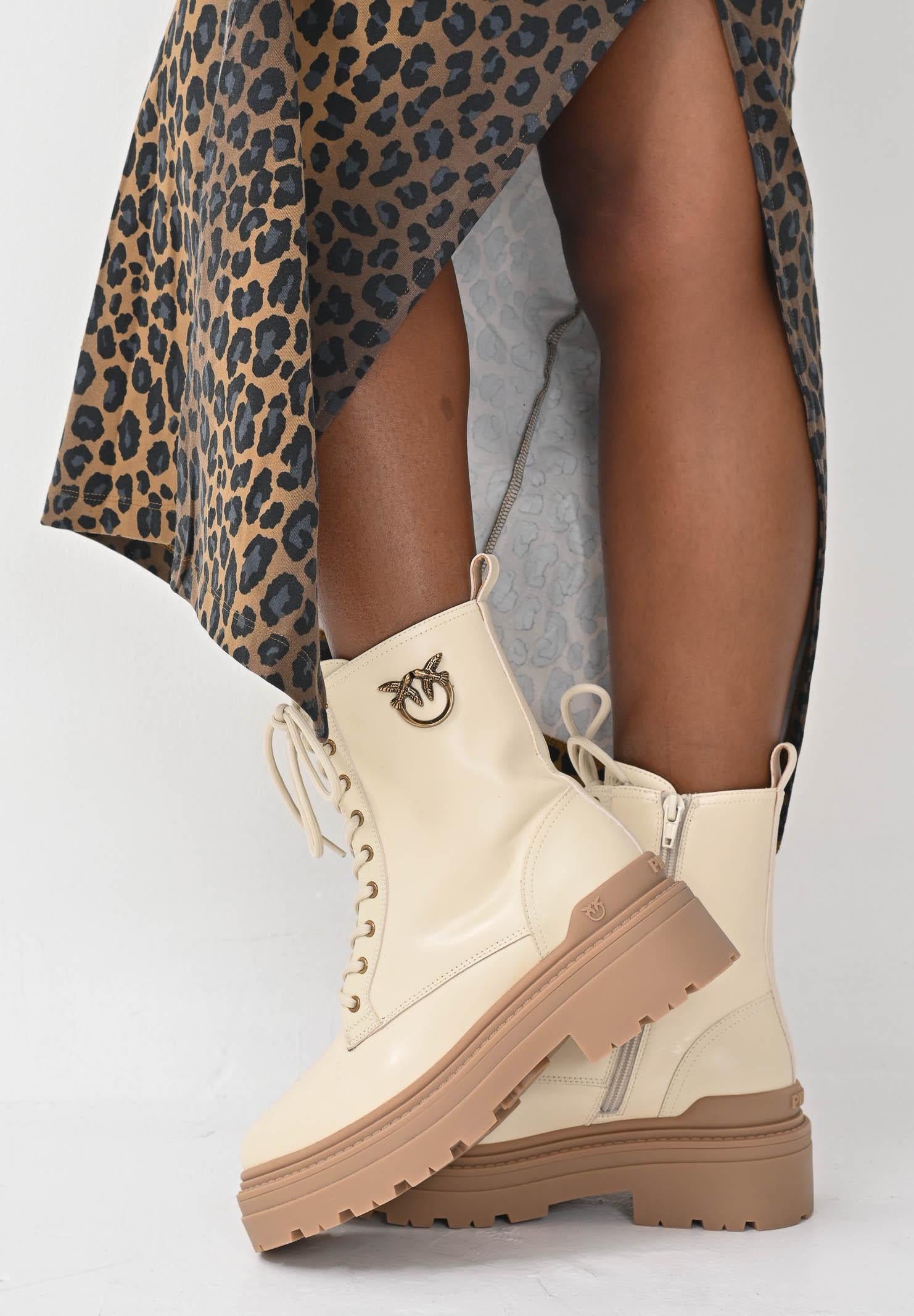 PINKO Anfibi panna e beige da donna con logo SD0141P001DY7  PINKO 