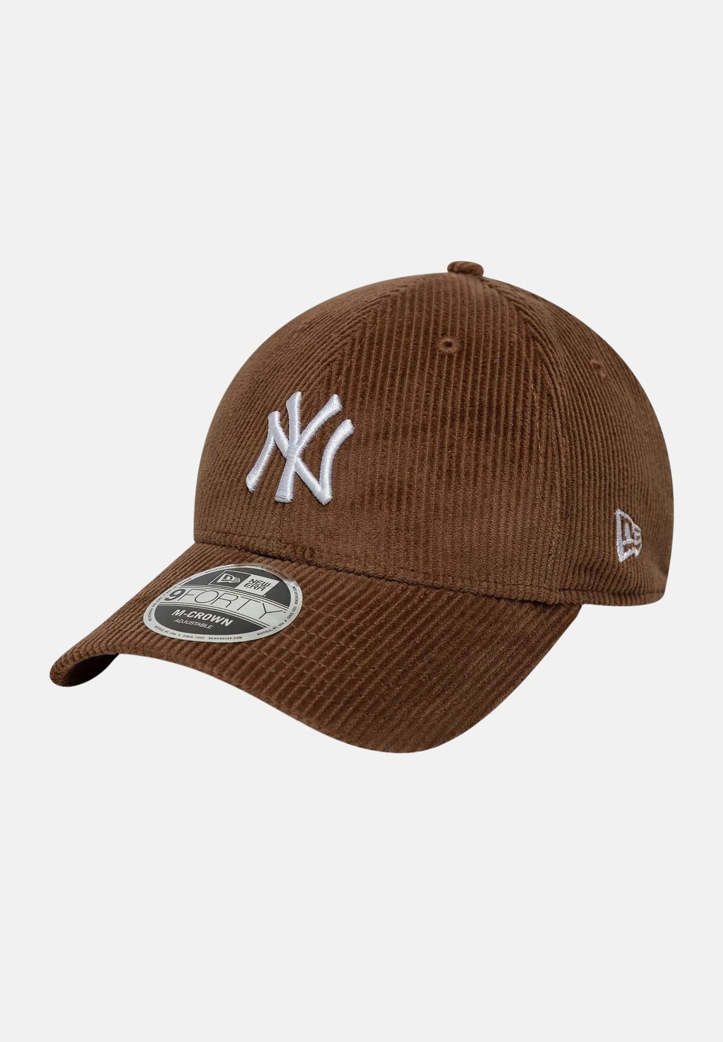 NEW ERA Cappello con visiera 9FORTY M-Crown New York Yankees MLB in velluto a costine marrone per uomo e donna 60691054  NEW ERA 