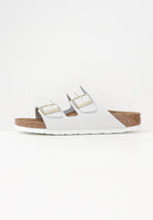 Ciabatte Arizona bianche da donna 1029475 . BIRKENSTOCK 