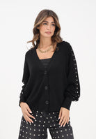 AKEP Cardigan nero da donna con borchie MGKD11098 V1 AKEP 
