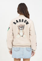 Bomber beige per donna e bambina con una serie di patch colorate F4BKJUBO014 13 BARROW 
