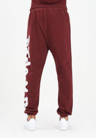DISCLAIMER Pantalone sportivo bordeaux da uomo con maxi stampa logo 25IDS55101 BO DISCLAIMER 