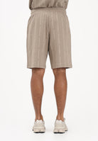 EA7 Shorts sportivo beige da uomo con stampa all-over del logo 7M001393AF12660 F1030 EA7 