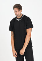 VERSACE JEANS COUTURE T-shirt a manica corta nera da uomo con girocollo logato 79GAHP03CJ01P 899 VERSACE JEANS COUTURE 