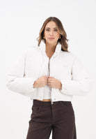 TOMMY JEANS Piumino panna da donna realizzato in tessuto trapuntato con effetto vellutino a costine DW0DW21658YBH  TOMMY JEANS 