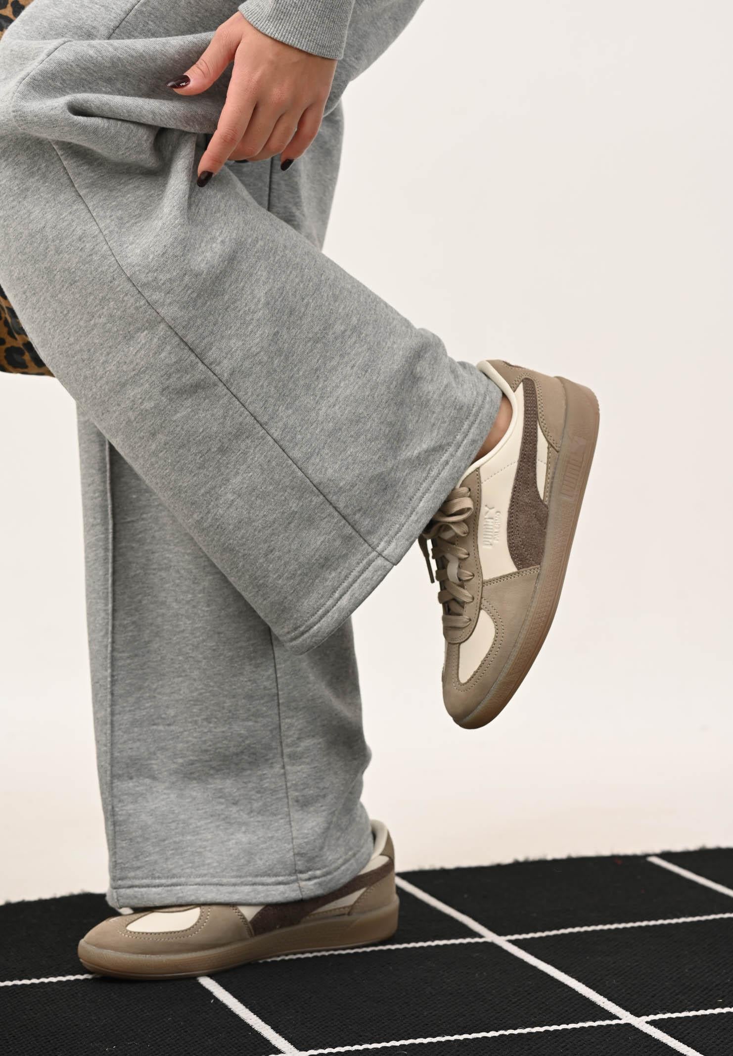 PUMA Sneakers Palermo Elevated beige e marrone per uomo e donna 403754 02 PUMA 