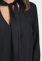 ARMANI EXCHANGE Blusa nera da donna con cravattino XW000732AF16122 UC001 ARMANI EXCHANGE 