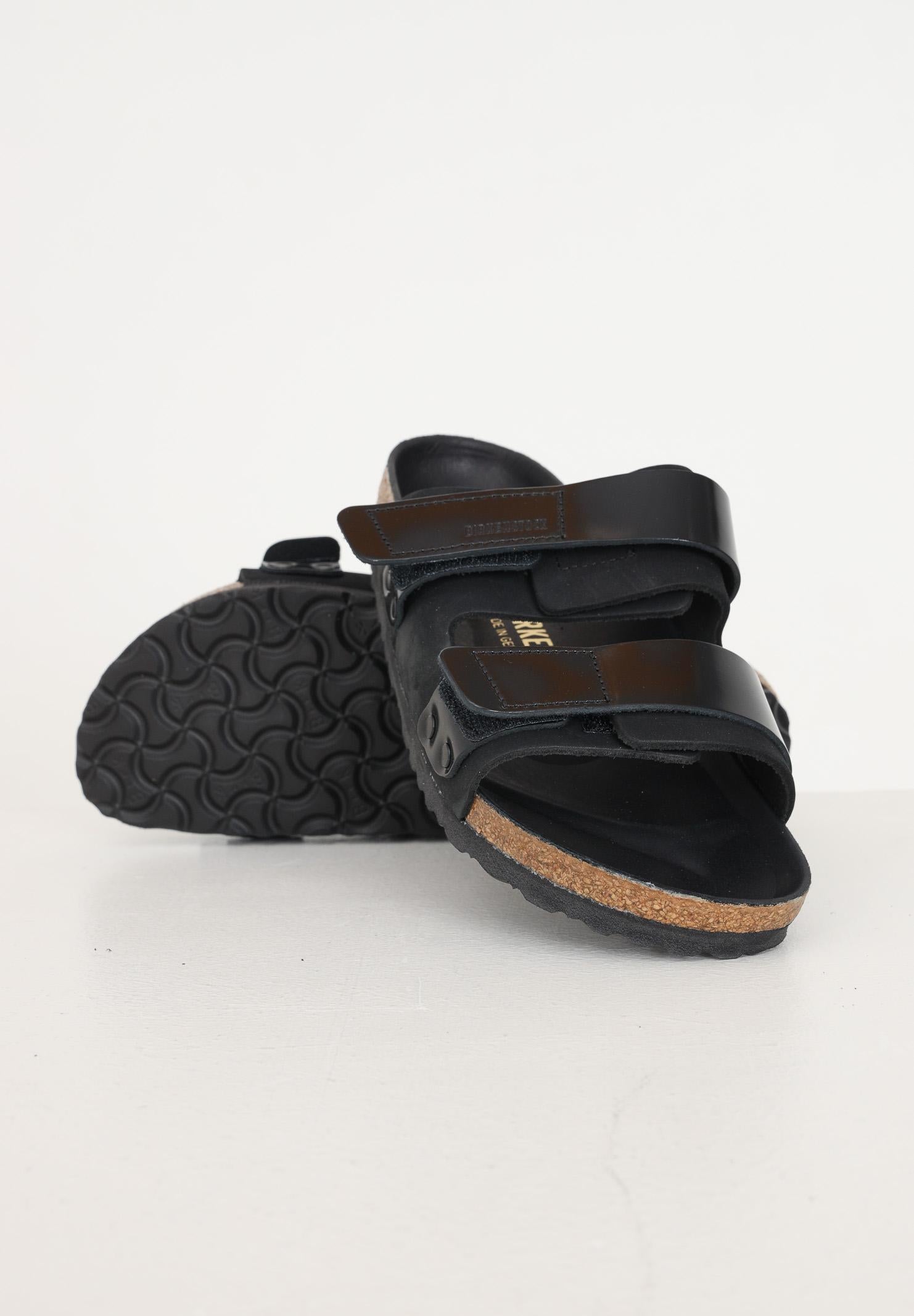 BIRKENSTOCK Ciabatte Uji nera per uomo e donna 1026570 . BIRKENSTOCK 