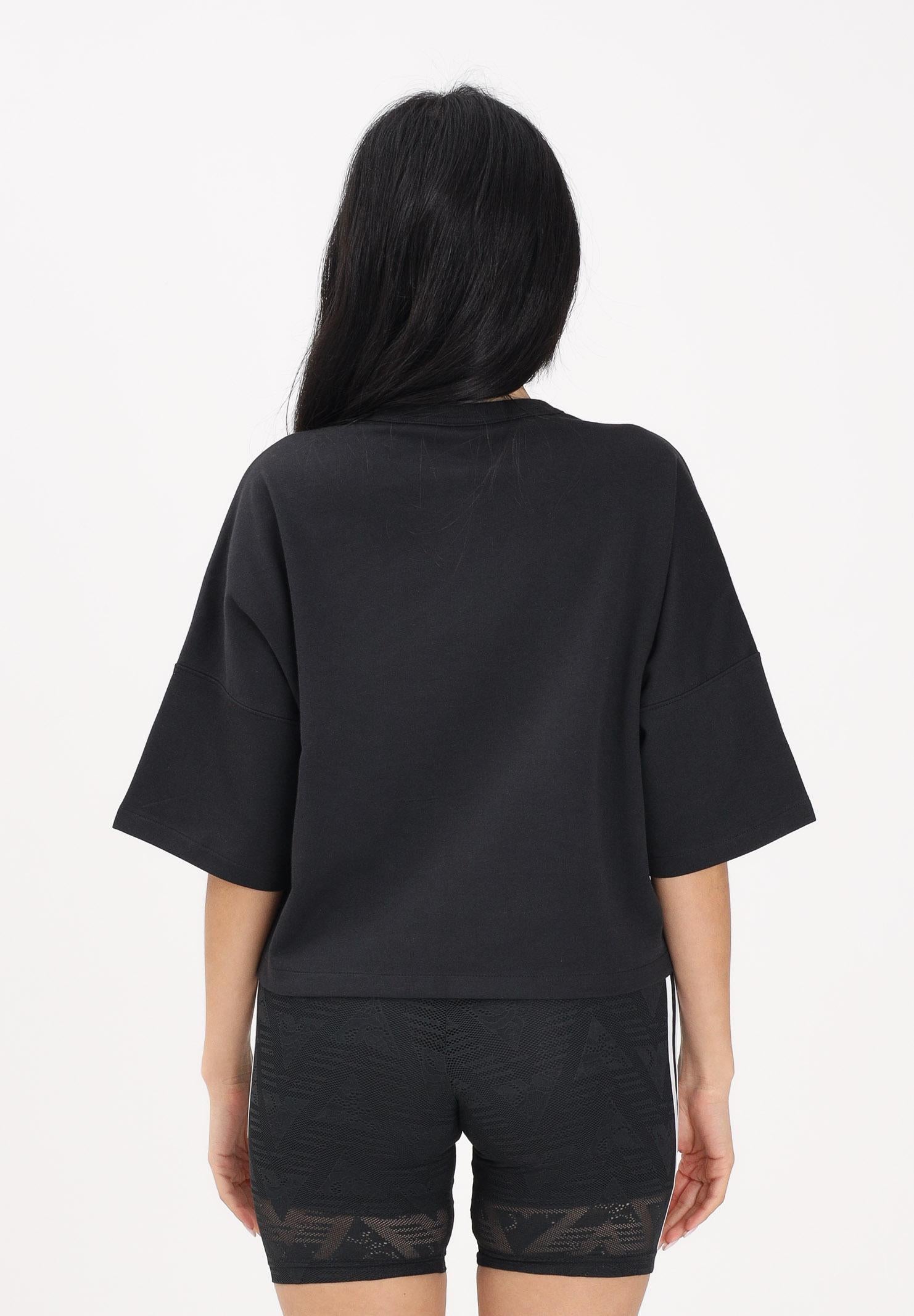 ADIDAS ORIGINALS T-shirt a manica corta Off Placed 3-Stripes nera da donna JX2707 . ADIDAS ORIGINALS 