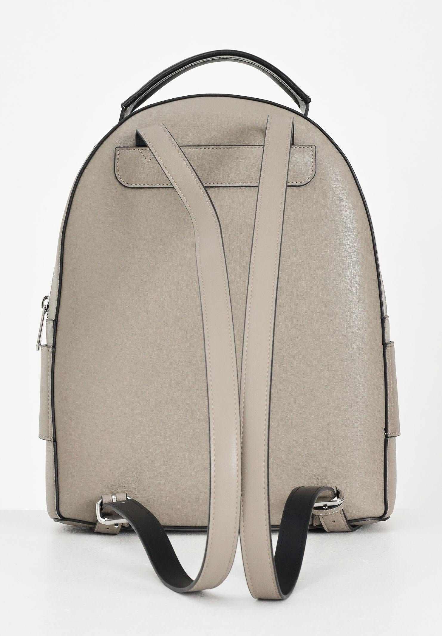 ARMANI EXCHANGE Zaino color fango da donna con placca logo XW001204AF13672 U6242 ARMANI EXCHANGE 