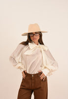 VICOLO Blusa panna da donna con fiocco TF0488 PA VICOLO 