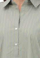 JDY Camicia a manica lunga verde da donna con sottili righe verticali 15359455 SE JDY 