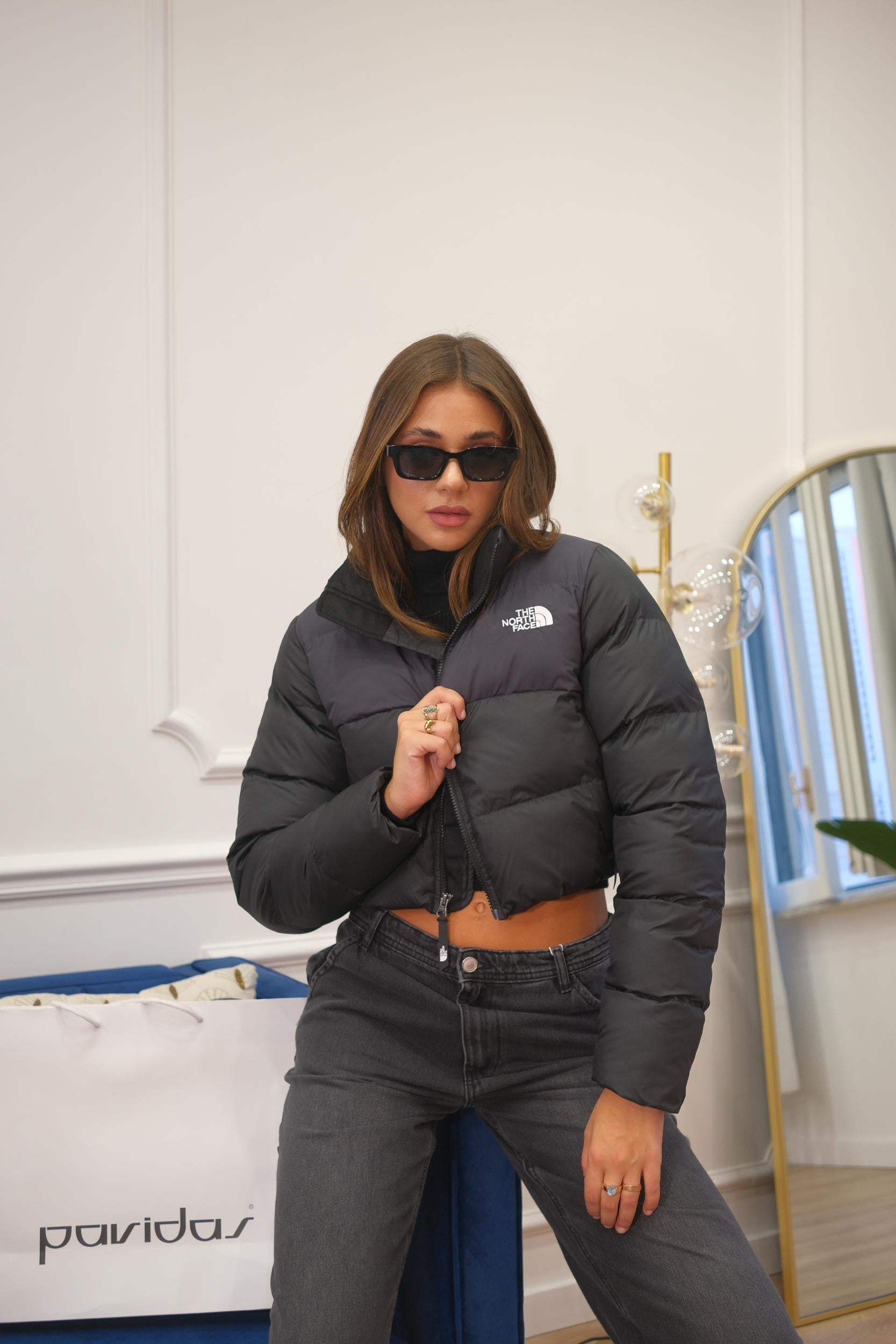 THE NORTH FACE Piumino Cropped Saikuru nero da donna NF0A89JCKT01 . THE NORTH FACE 