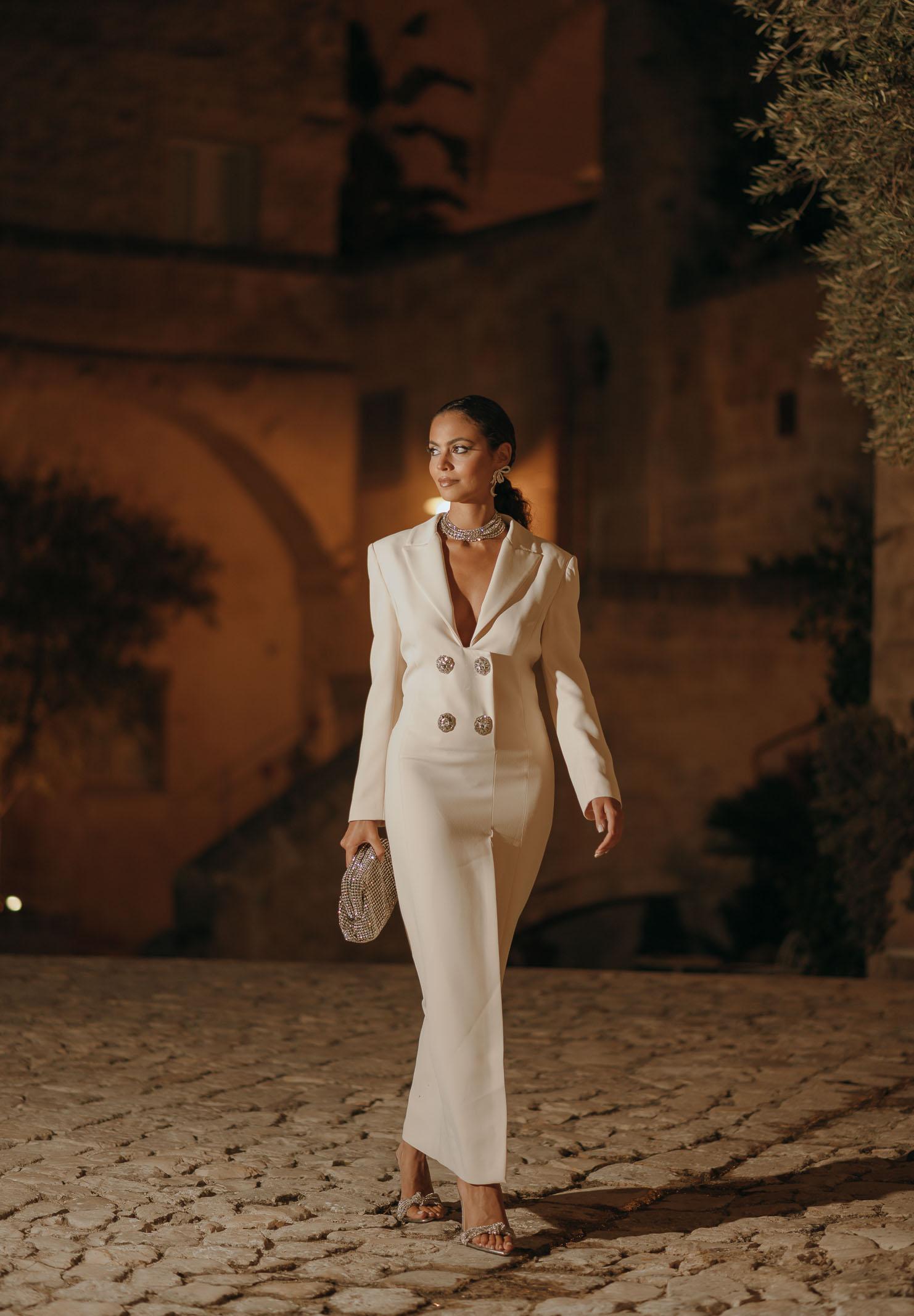 SIMONA CORSELLINI Abito lungo panna da donna ispirato al classico blazer A25CEAB10701-C00161 V0300 SIMONA CORSELLINI 