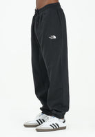 THE NORTH FACE Pantalone sportivo Essential Relaxed Straight nero da uomo NF0A8C1FJK31  THE NORTH FACE 