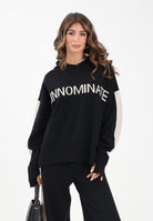 HINNOMINATE Maglia con cappuccio nera da donna con bande a contrasto e logo HMABW02124 NE01 HINNOMINATE 