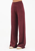 HINNOMINATE Pantalone realizzato in maglia morbida color bordeaux da donna HMABW02128 RS02 HINNOMINATE 