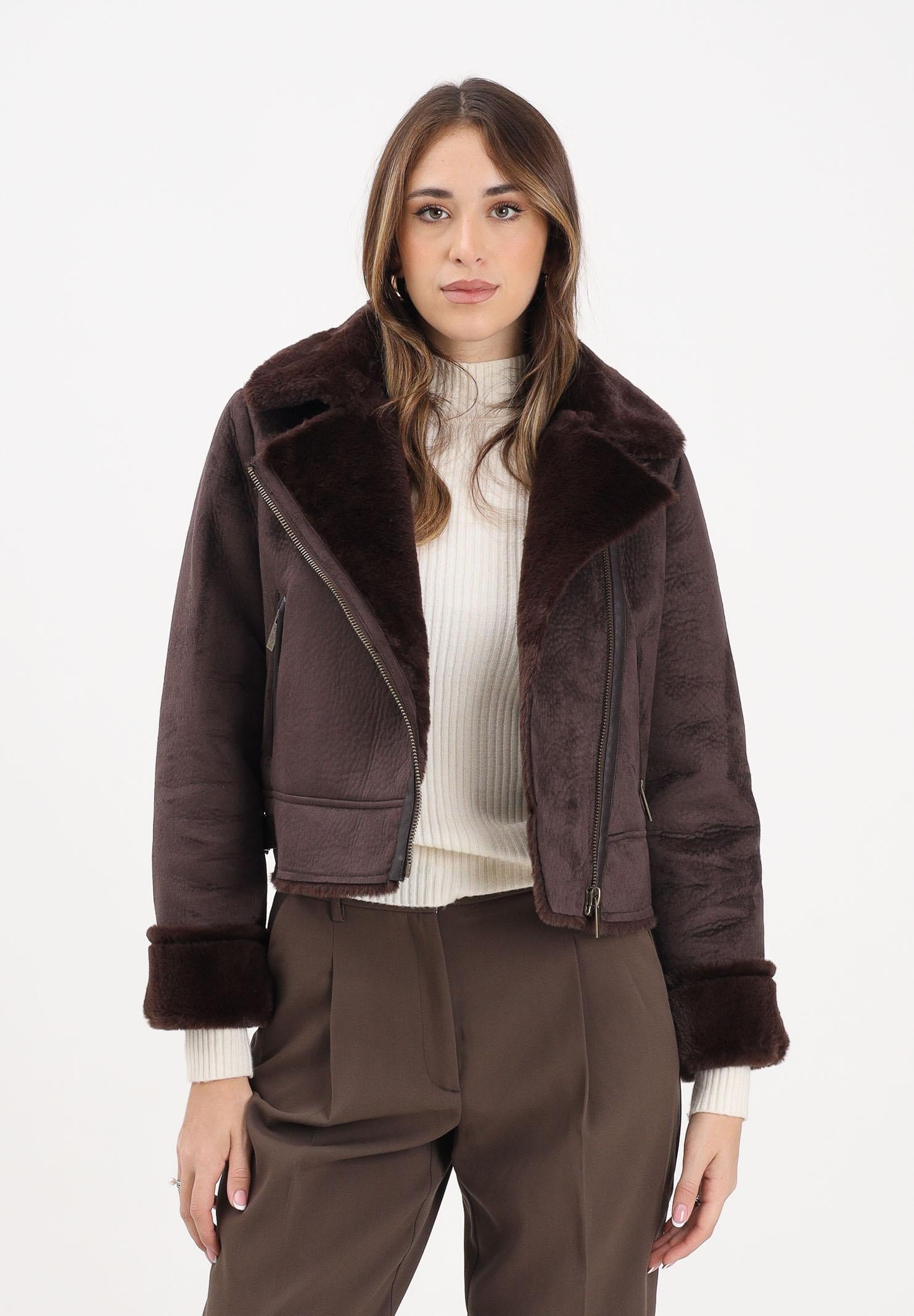 VICOLO Montone corto marrone da donna TF0090 FU69 VICOLO 