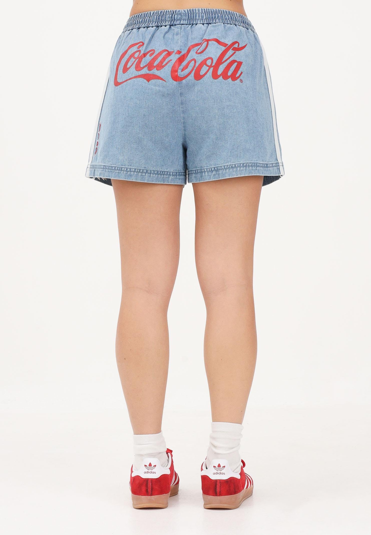 ADIDAS ORIGINALS x Coca-Cola  3-stripes shorts sportivi donna in  blu denim KY7564 . ADIDAS ORIGINALS 