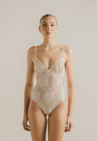 SANTAS Body RADIANCE panna da donna con ricamo in pizzo floreale PV2615 PA SANTAS 