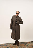 ONLY Cappotto lungo doppiopetto marrone da donna con motivo a spina di pesce 15353049 SealBrown ONLY 