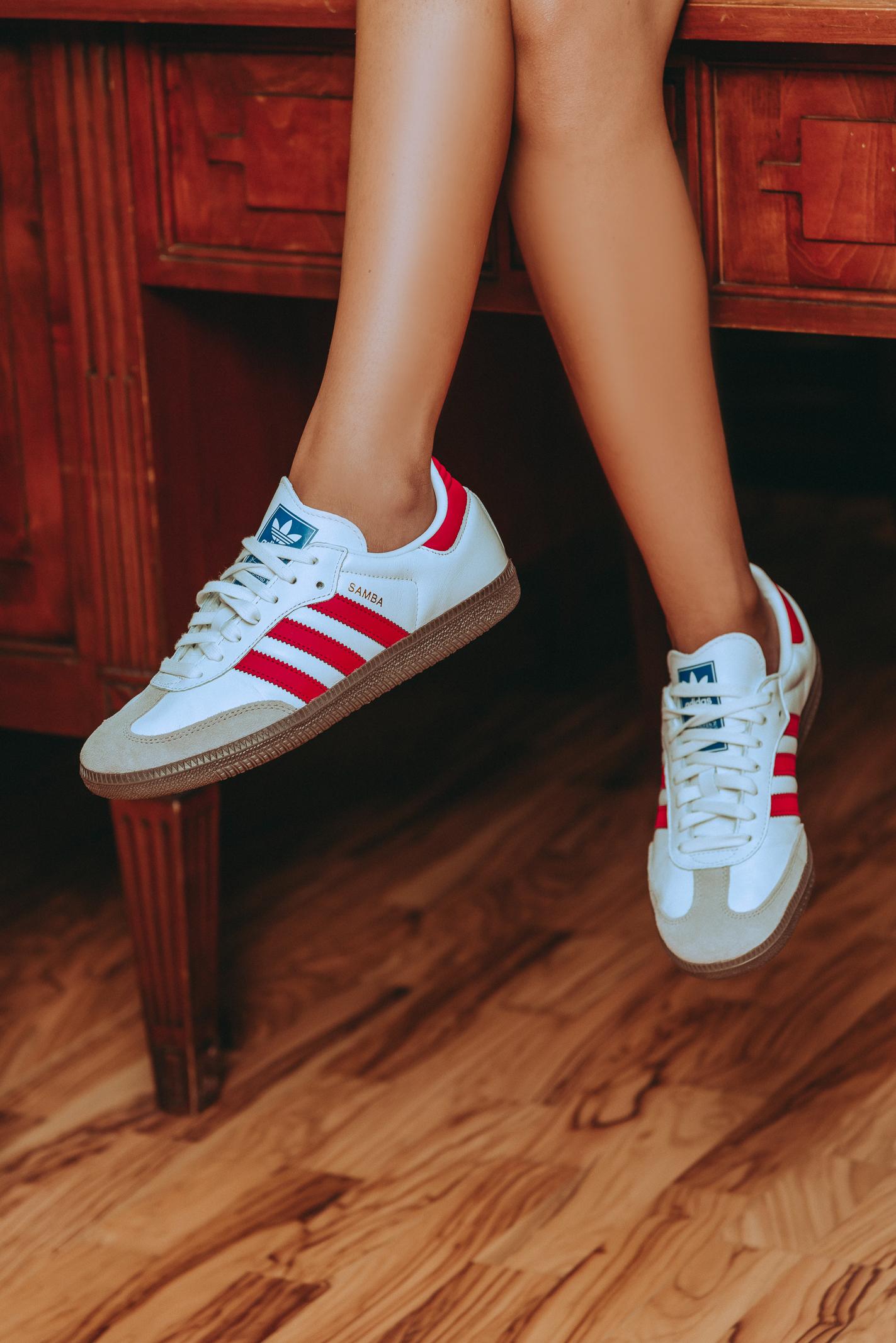 ADIDAS ORIGINALS Sneakers Samba OG bianche e rosse per uomo e donna IG1025  ADIDAS ORIGINALS 