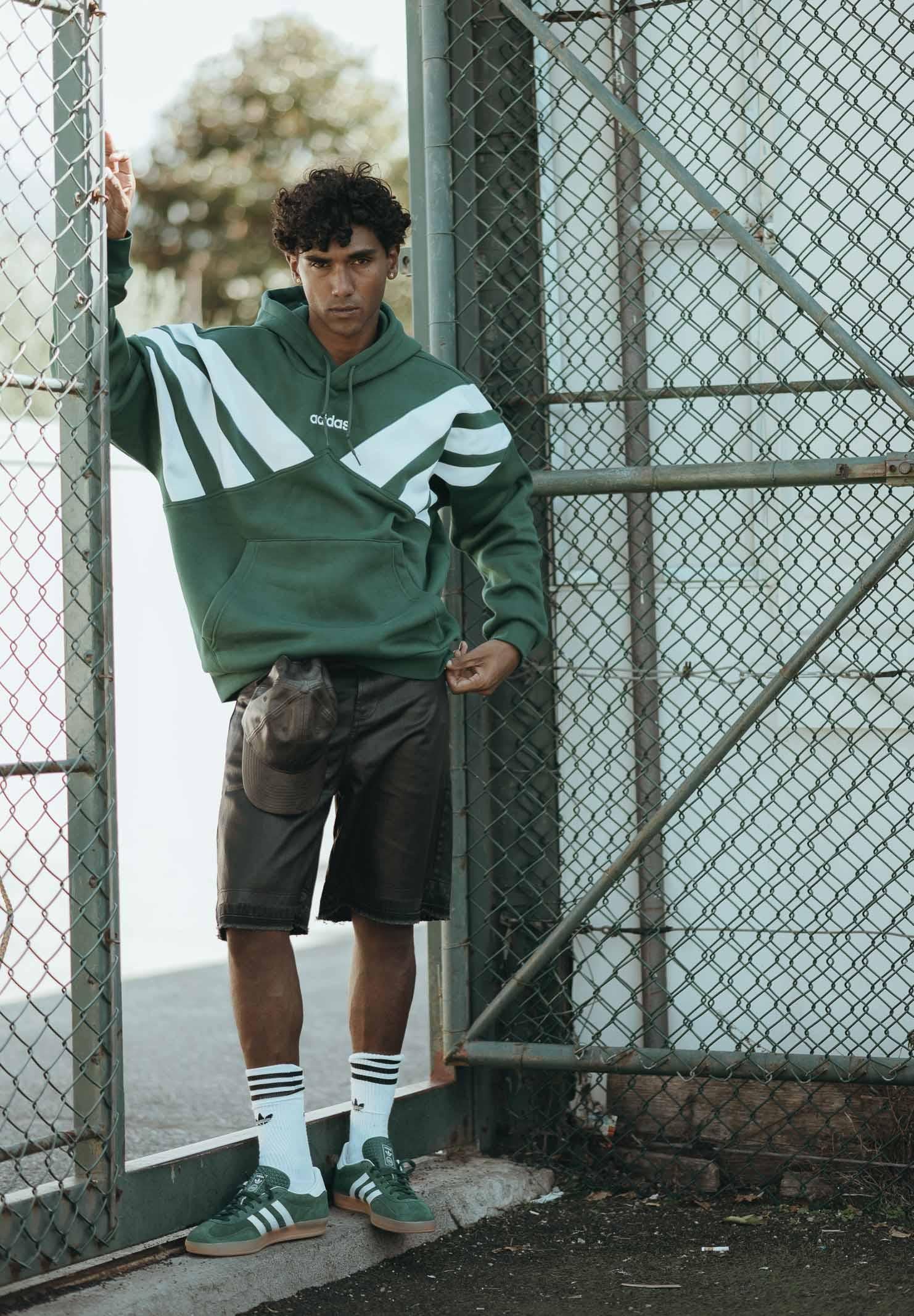 DIESEL Bermuda in denim nero per donna e ragazze con orli a taglio vivo J02351KXBPX K02 DIESEL 