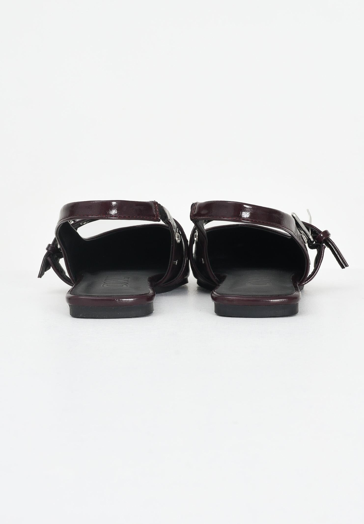 ONLY Sandali bordeaux da donna con borchie 15340903 Burgundy ONLY 