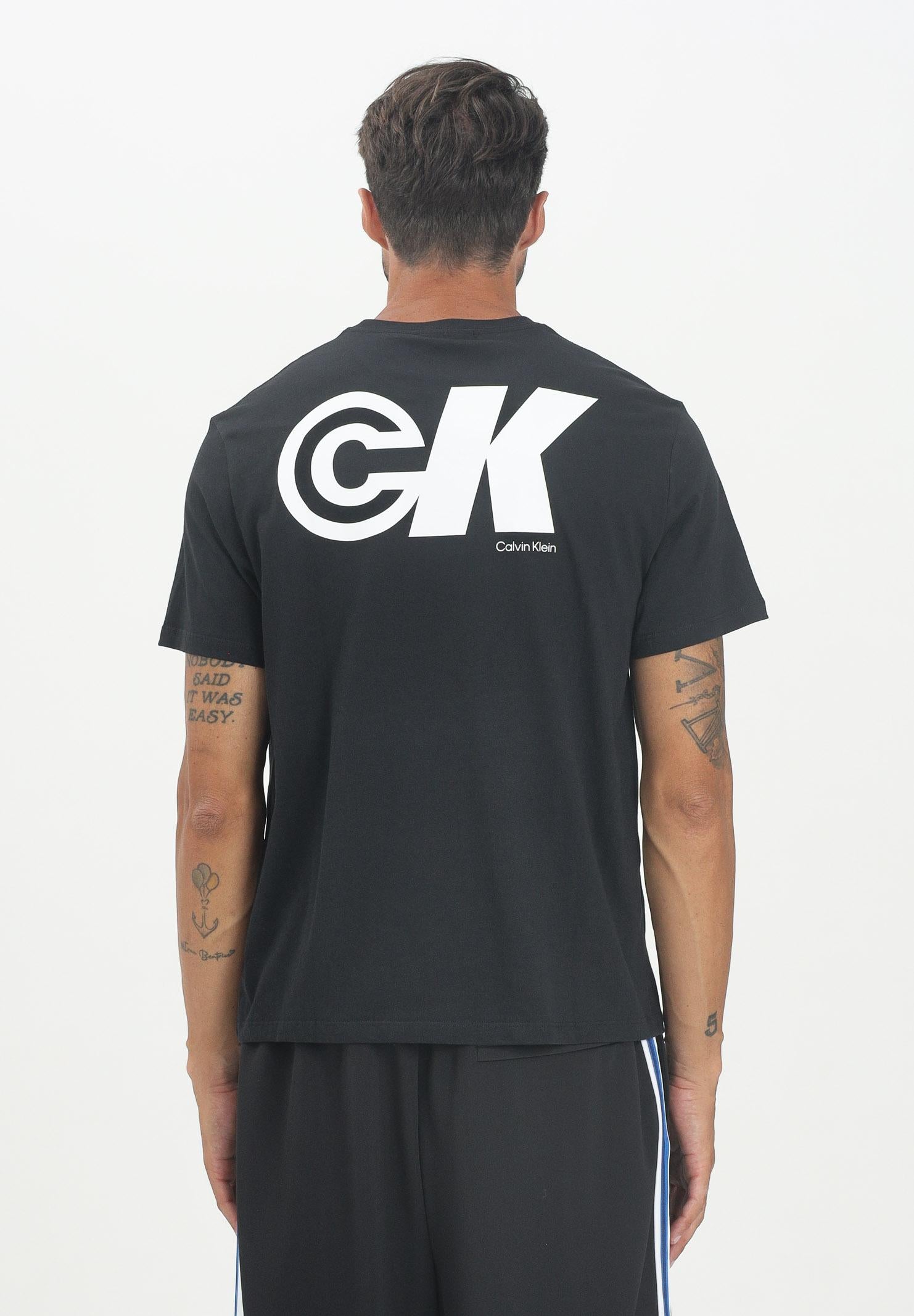 CALVIN KLEIN JEANS T-shirt a manica corta nera da uomo con stampa logo LV04RC835GUB1  CALVIN KLEIN JEANS 