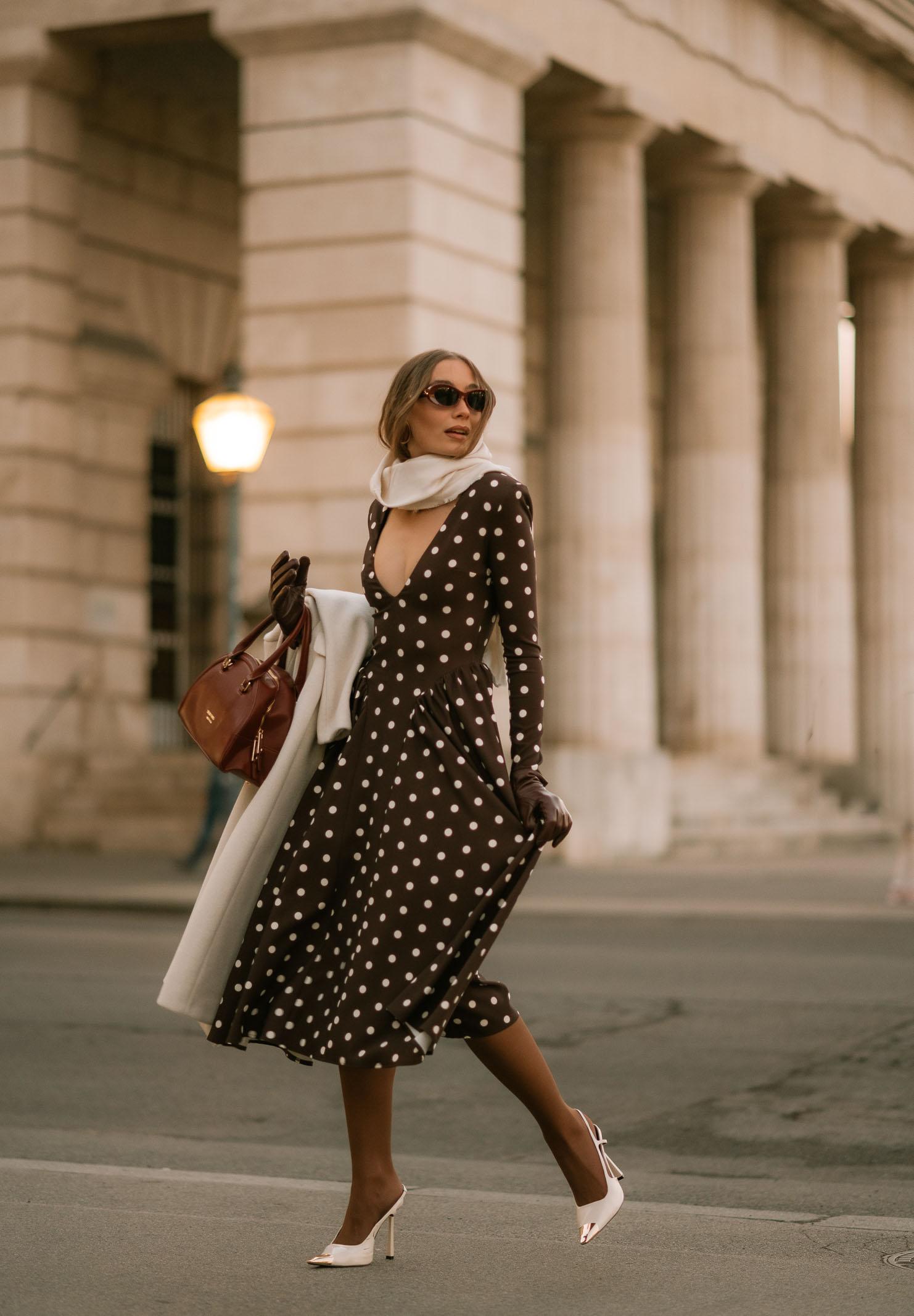 SANTAS Abito midi DOUCEUR marrone da donna con pois panna PV2603 POPA SANTAS 