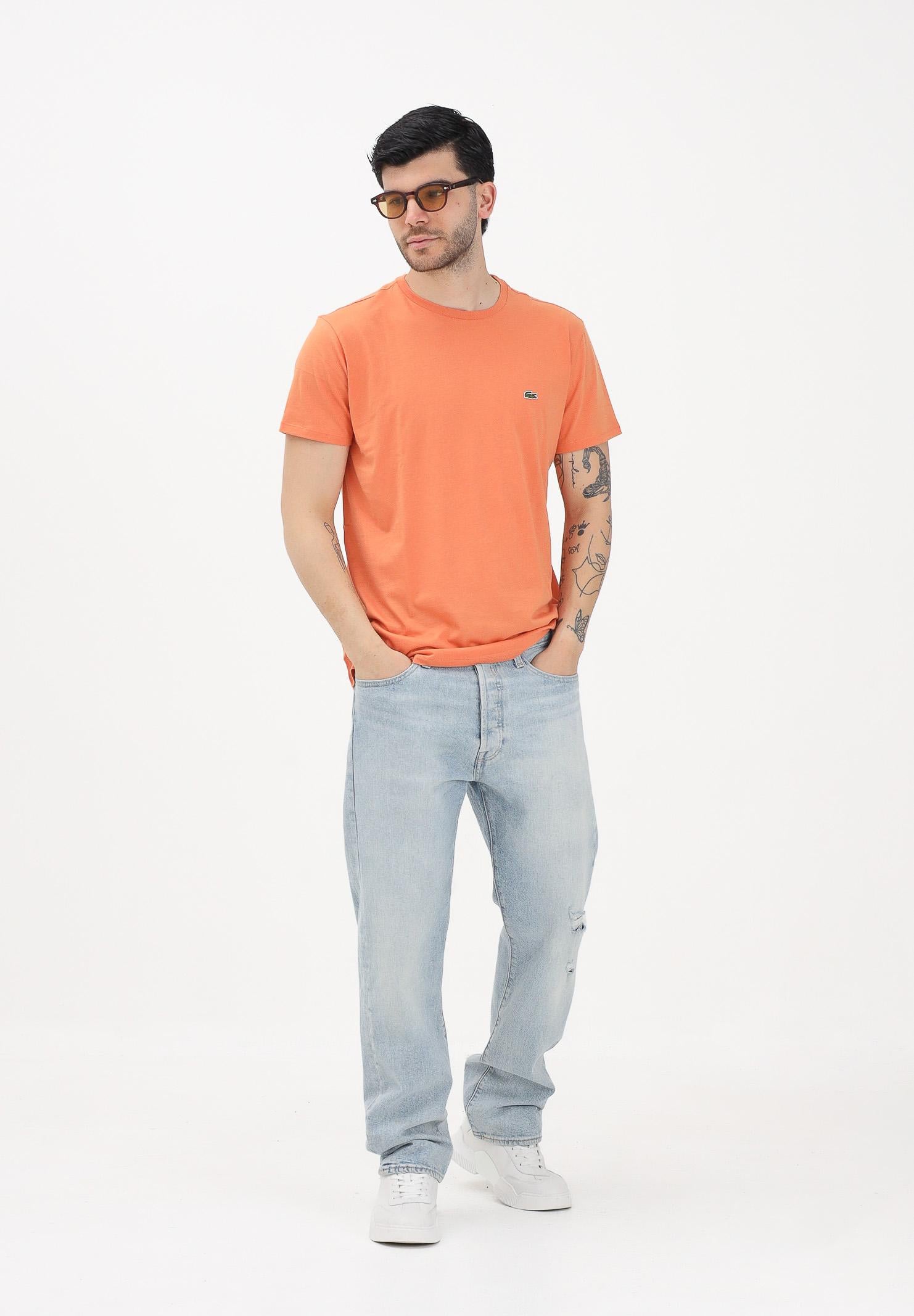LACOSTE T-shirt a manica corta arancione per uomo e donna con patch logo TH6709 IY0 LACOSTE 