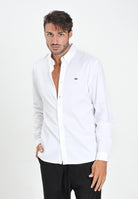LACOSTE Camicia a manica lunga bianca da uomo con patch logo CH2933 001. LACOSTE 