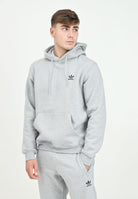Felpa con cappuccio Trefoil Essentials grigia da uomo IY4920 . ADIDAS ORIGINALS 